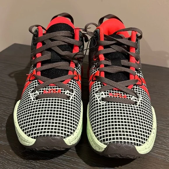 Lebron Witness VII, NWOT - Picture 2 of 6